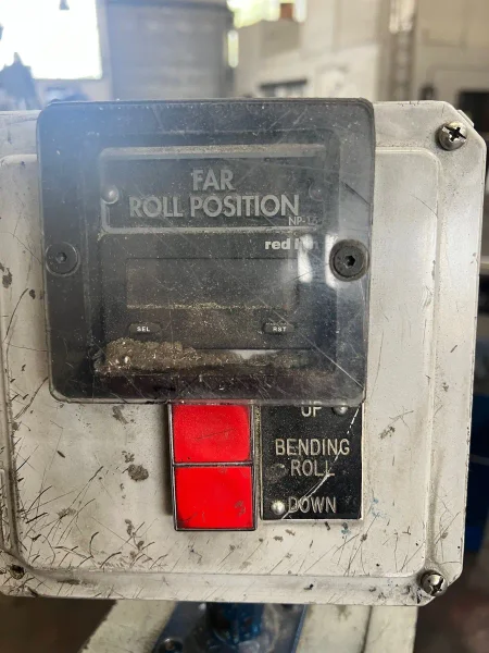 USED WDM MODEL B-2.6-48 4' X 20 GAUGE 3-ROLL INITAL PINCH PLATE ROLL