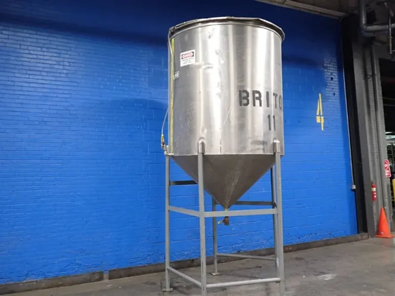 1465 GALLONS S/S TANK