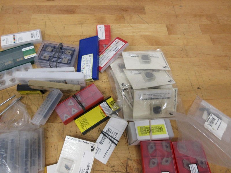 Box "O" Carbide Inserts *NEW IN BOX*- Auction Item