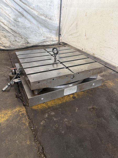 24" X 24"  DEVLIEG AIR LIFT ROTARY TABLE. STOCK # 0220926