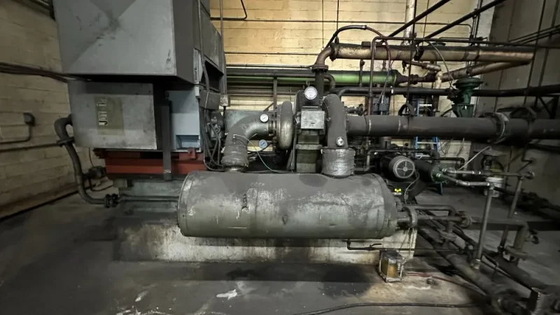 700 HP Joy Centrifugal Turbo- Air Air Compressor, Model TA-30