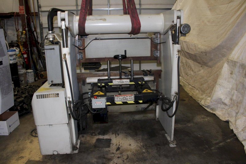 60 TON ACCURPRESS PRESS BRAKE