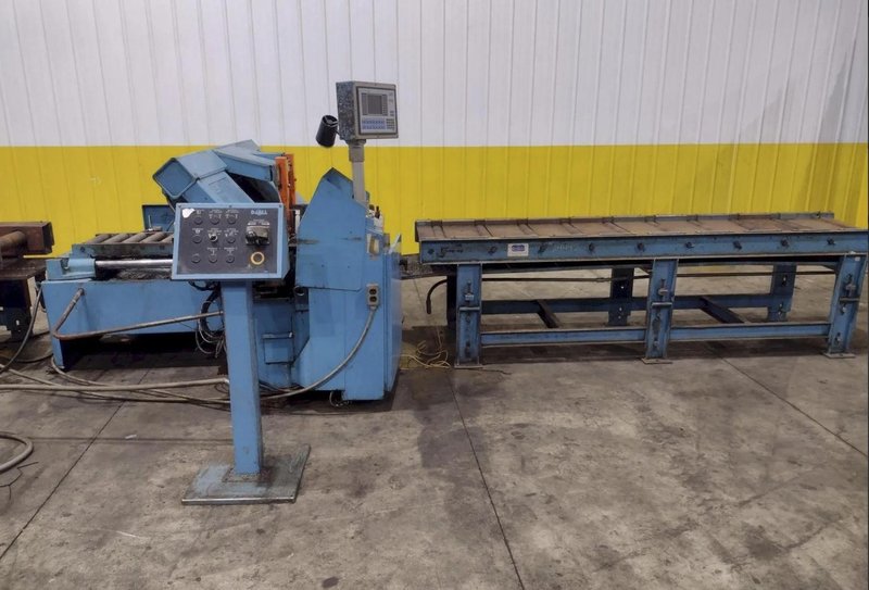 13" X 13" DOALL C-3300NC AUTOMATIC HORIZONTAL BANDSAW. STOCK # 1109625