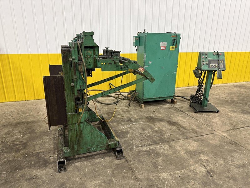 10,000 LBS X 24" X .105" ROWE ENTRY SERVO FEED LINE, COIL CAR, REEL, STRAIGHTENER, INDRAMAT SERVO FEED: YOBRO #24518