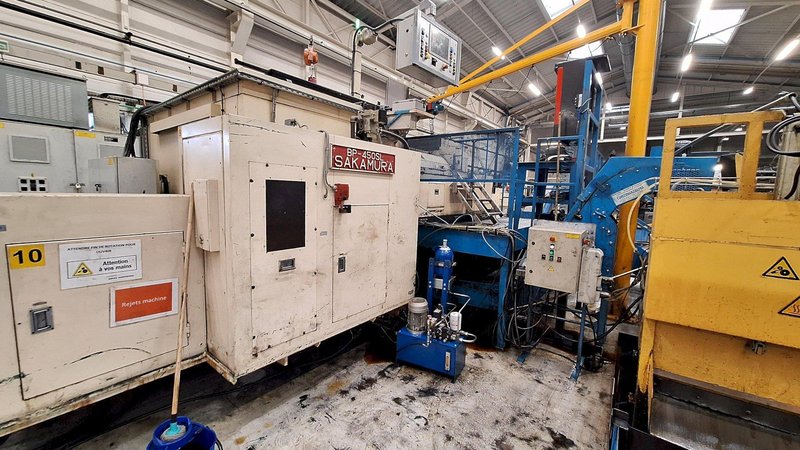 Sakamura Model BP 450 SL 4 Die Long Stroke Progressive Header