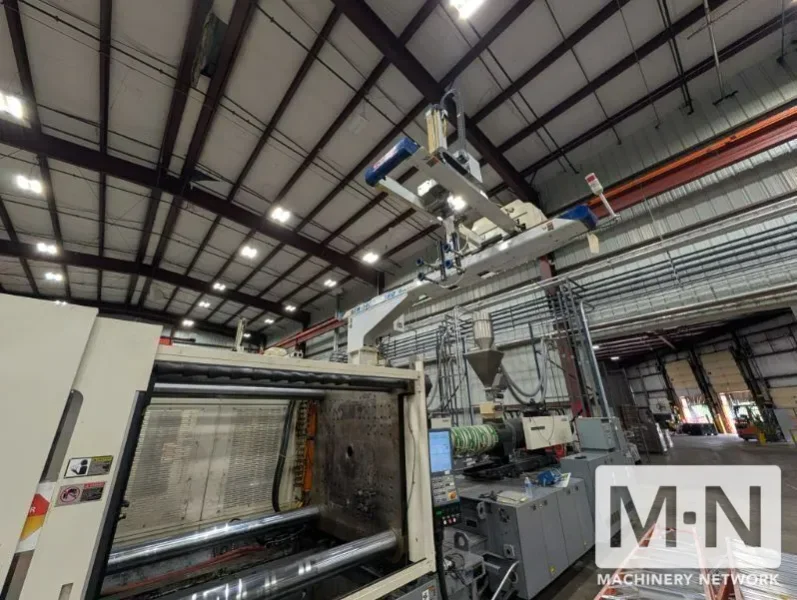 STAR MODEL LW-1400VI-380 SERVO ROBOT MFG 2015