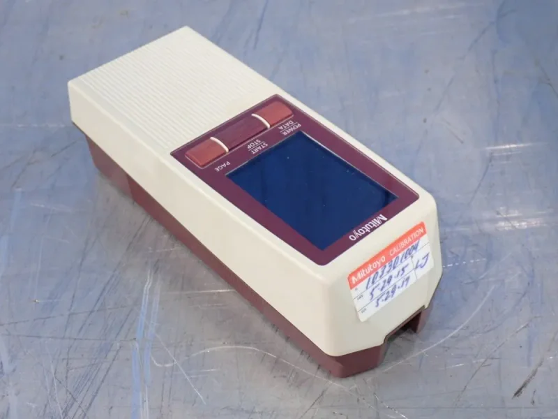 MITUTOYO PORTABLE SURFACE ROUGHNESS TESTER W/CASE  -  178-561-02A