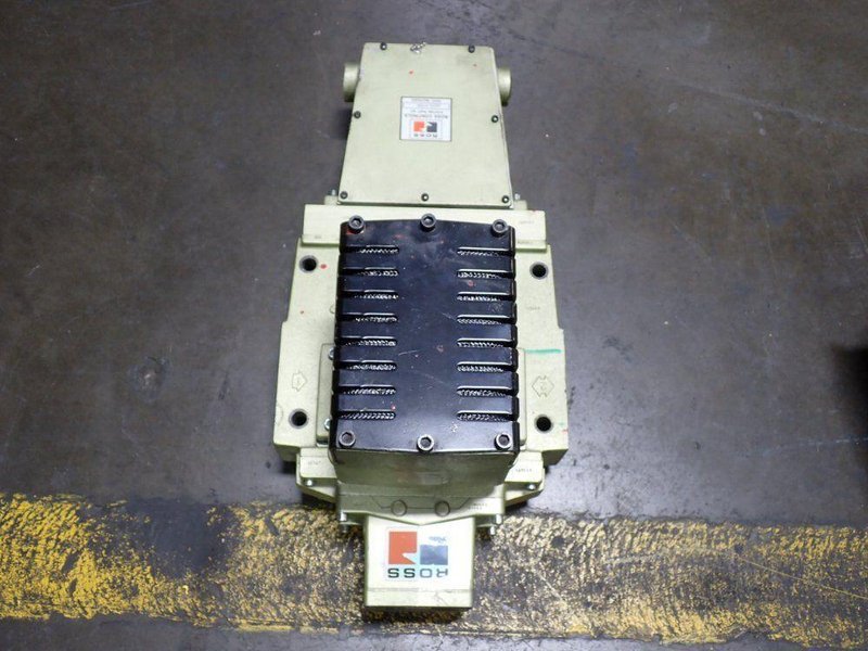 ROSS CONTROLS 2-8.5 BAR SERPAR DOUBLE AIR VALVE  -  3573A8857