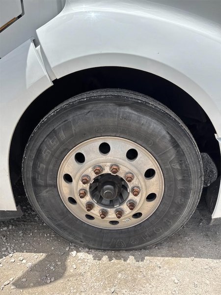 2022 Volvo VNL64T 760 4V4NC9EH9NN602667