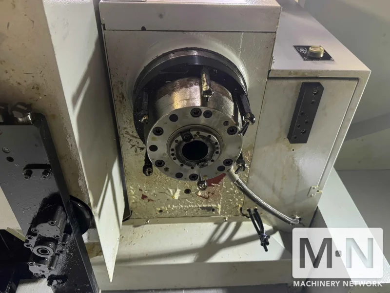 Hardinge-Bridgeport V1000 CNC Vertical Machining Center, 2017 - Only 3600 Hours!