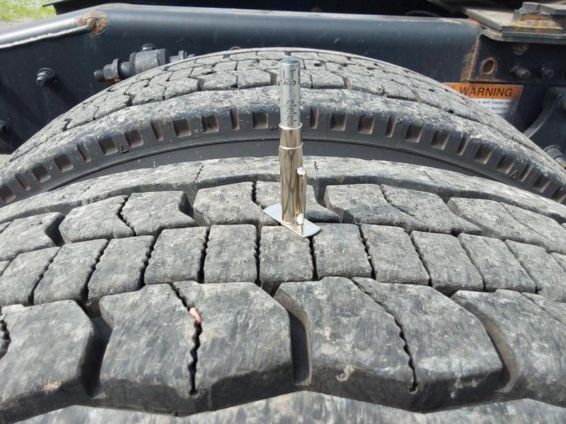 2021 Freightliner Cascadia 3AKJHHDR3MSMF6088