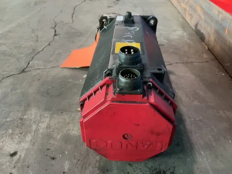 FANUC 17 AMPS AM30/3000 AC SERVO MOTOR   -  A06B-0166-B675#S016