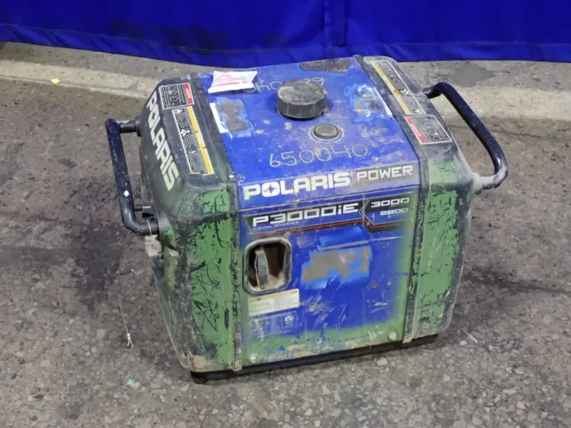 POLARIS 3000 W GENERATOR  -  P3000IE
