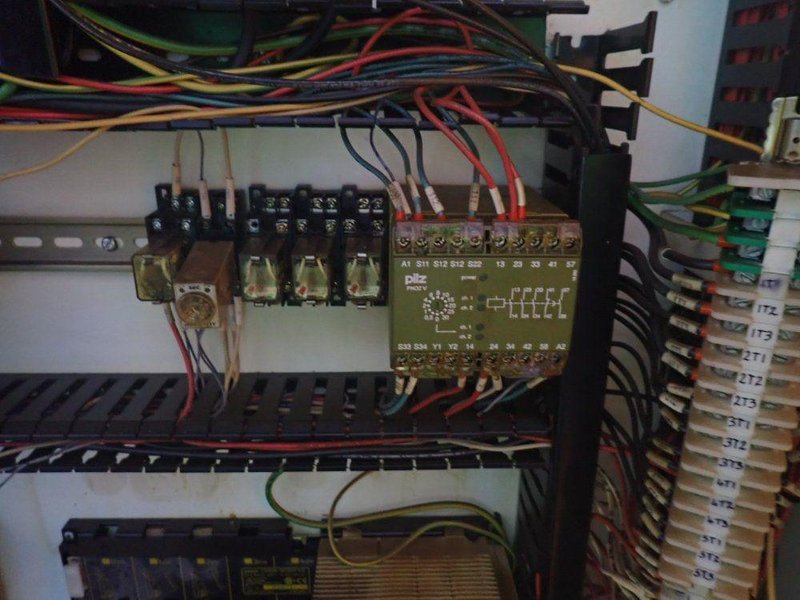 HEY NO 3 AUTOMATIC FACING AND CENTERING M/C  -  U-9013