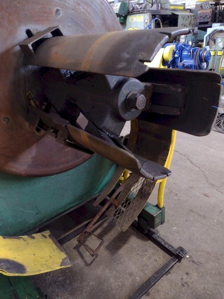 10,000 LB X 30&quot; SESCO MODEL 55-387 MOTORIZED COIL REEL UNCOILER: STOCK #18543