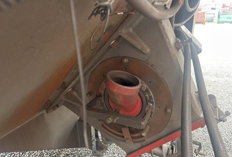 72" WIDE x 18" HIGH PANGBORN MODEL #ES1821-125 TOP &amp; BOTTOM PLATE SHOT BLAST MACHINE, WITH DUST COLLECTOR: YOBRO #25181