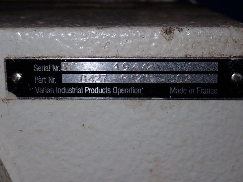 VARIAN PUMP  -  SD-2500