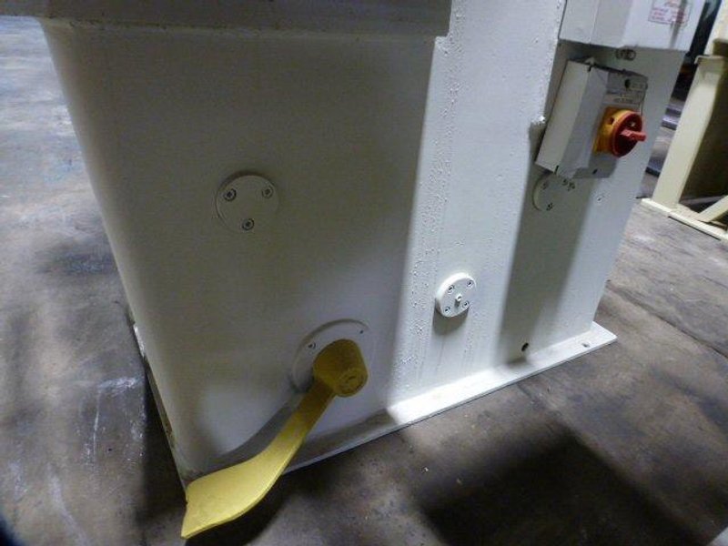 16 Ton EITEL No. P16A, Gap, 16" Stroke, 21" D.L., 17" x 17" Bed, 9" Thr., Clean