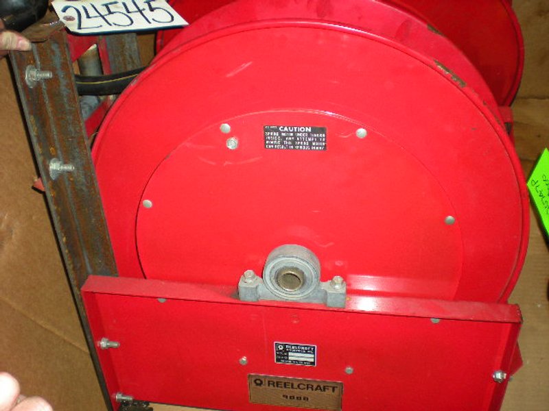 REELCRAFT SPRING RETRACTABLE AIR HOSE REEL