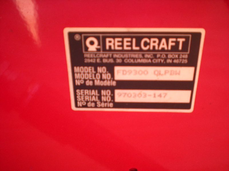 REELCRAFT SPRING RETRACTABLE FUEL HOSE REEL