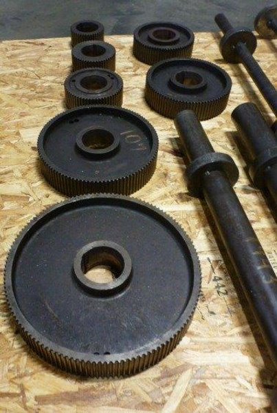 3-1/4&quot; MODERN CUT-OFF MACHINE No. 3LD, 1/4&quot; - 3-1/4&quot;, 20&#039; Bar Feed, A-B PLC, Tooling, 10 HP, 1994