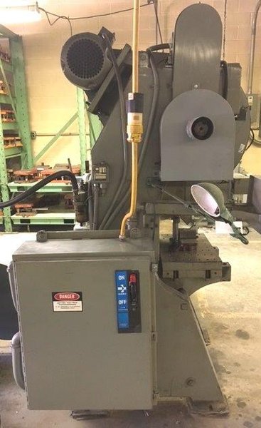 27 Ton South Bend O.B.I. Press 27-FW-AC, 2.5" Str., 9-7/8" S.H., 160 SPM, A.C., 1983