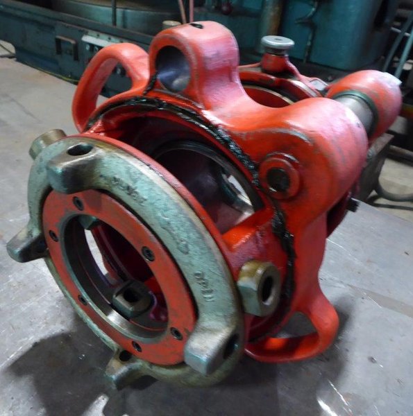 RIDGID Geared Pipe Threader No. 141, 2-1/2&quot; - 4&quot; Capacity Pipe &amp; Conduit