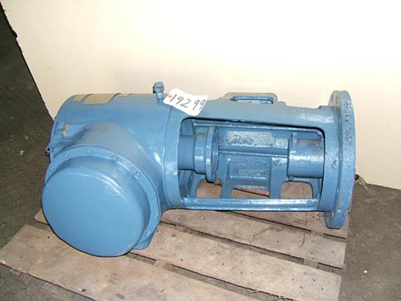 Lightnin Right Angle Drive  No. 316-REC-153, For 15 HP Motor