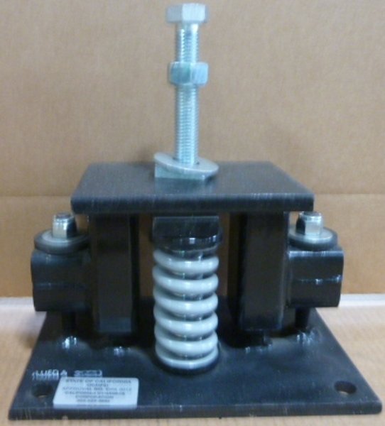 SPRING ISOLATION MOUNT: Cali. Dynamics, Model: RJJEQA3920 (4) Available