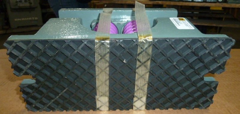 SPRING ISOLATION MOUNT: VMC, SPG MTG LKE-56, Gray with 4 purple springs,  (6) Available