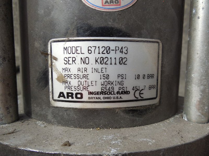 ARO Pneumatic Pump 67120-P43, (3) Guns