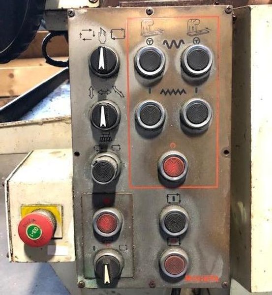 NIIGATA No. 3UMA, Horizontal/Vertical Mill, 15&quot; x 63&quot; Tbl., 45-1400 RPM, 50 Taper, 15 HP, DRO