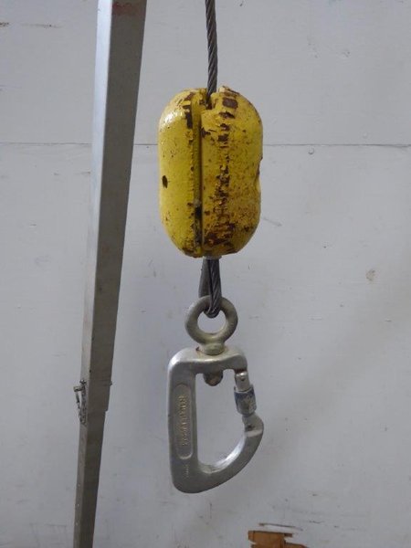 Winch/Tripod System, DBI/SALA Salalift L1850, 7&#039; Tripod, Winch