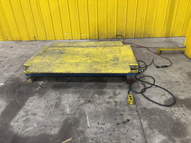 2,500 LBS 48" X 58" BISHAMON ELECTRIC PLATFORM LIFT TABLE: STOCK #23434