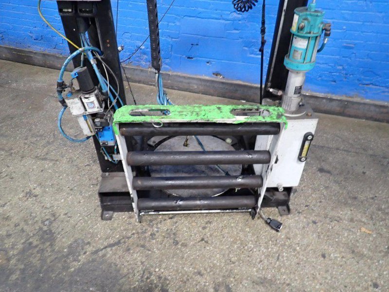 8 BAR ADHESIVE DISPENSING SYSTEM