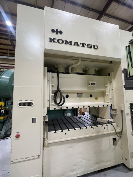 200-ton Komatsu Model E2M200 Straight Side High Speed Metal Stamping Press For Sale, 4.3&quot; Stroke, Year 1988