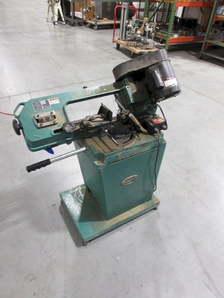 Grizzly G9742 - 5" x 6" 1/2 HP Metal-Cutting Bandsaw, Mitering 0 - 60 Deg- Auction Item