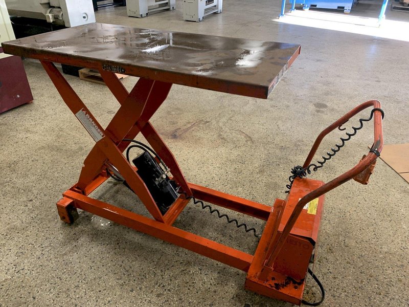 Presto Lift 1000 lbs 24x 48 Model XBP36-10 Portable Electric Scissor Lift