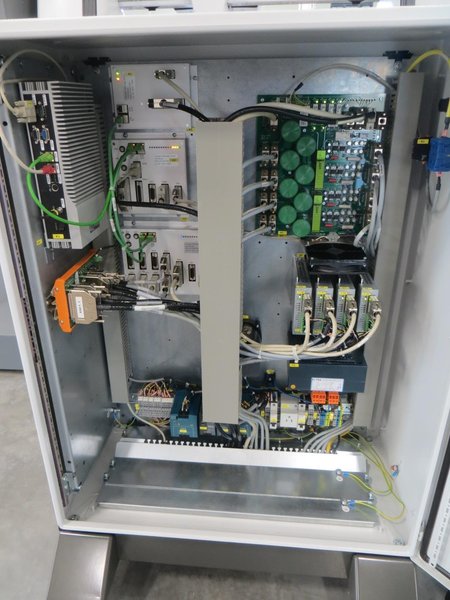 Leitz PMM-Xi 8.10.6 Fixed Bridge/Moving Table Coordinate Measuring Machine (CMM), B4s Controller, 10-Station Stylus Rack, Grid Plate, Rotary Table