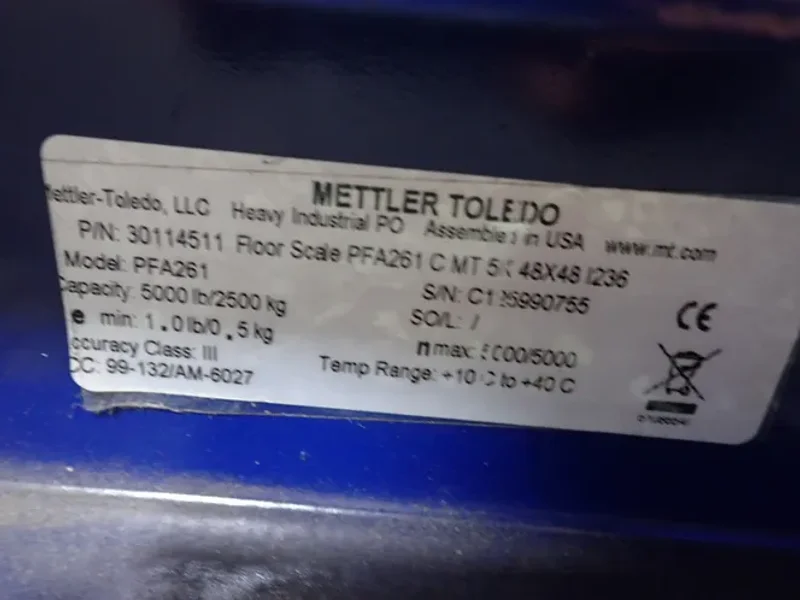 METTLER TOLEDO 5000 LBS / 48" X 48" DIGITAL FLOOR SCALE   -  PFA261