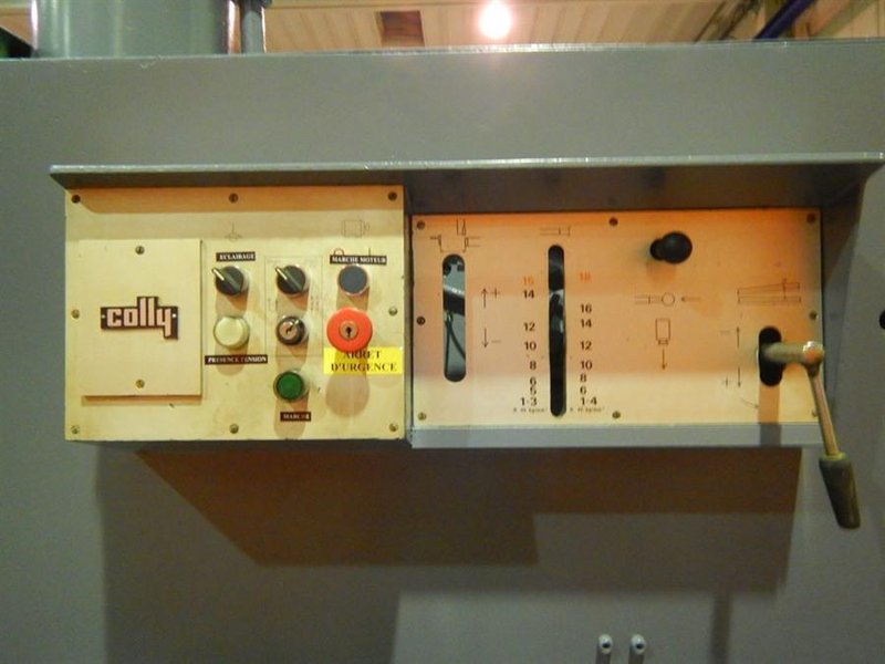 Colly - 3200 x 16 mm CNC