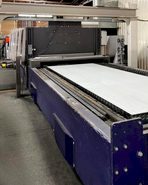 Bystronic Byspeed 3015 CO2 Laser