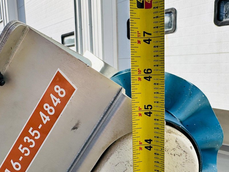 EMI Plastics Equipment  |  EAC12 - 48 - 40  |  12” x 48" Incline Belt Conveyor