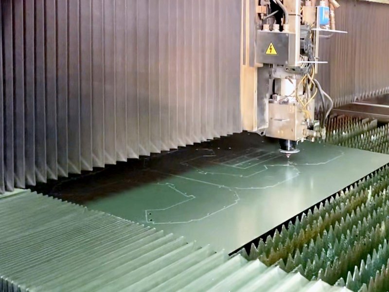 Cincinnati CL-707 (2004) 6&#039; x 12&#039; CO2 Laser