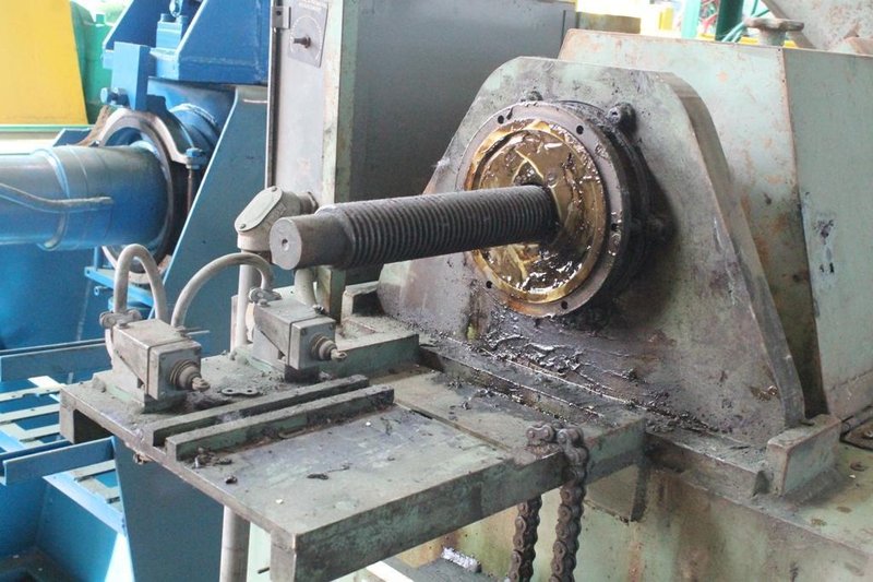 4,000 LBS X 30' WIDE ROWE MOTORIZED COIL REEL : STOCK #59930