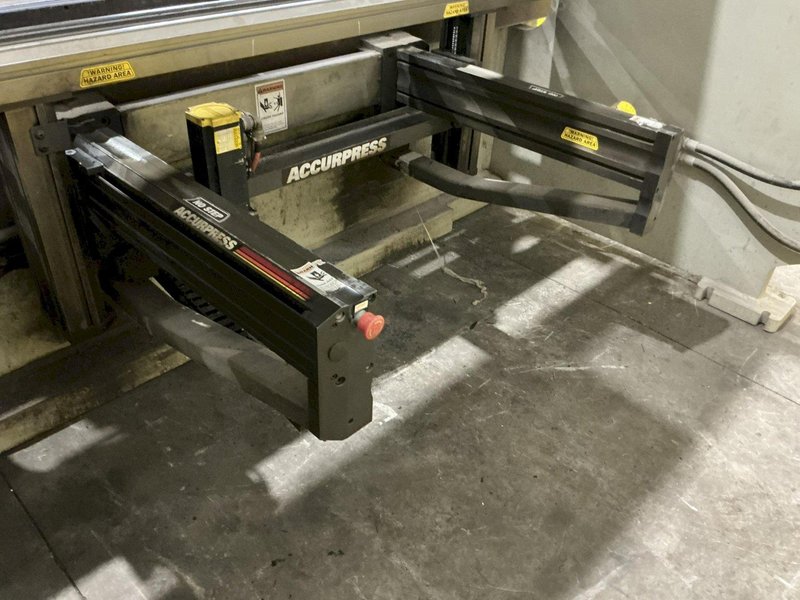 320 TON X 10' ACCURPRESS MODEL #732010 ADVANTAGE HYDRAULIC PRESS BRAKE, W/ ETS 3000 CONTROLS, NEW 2010: YOBRO #24910