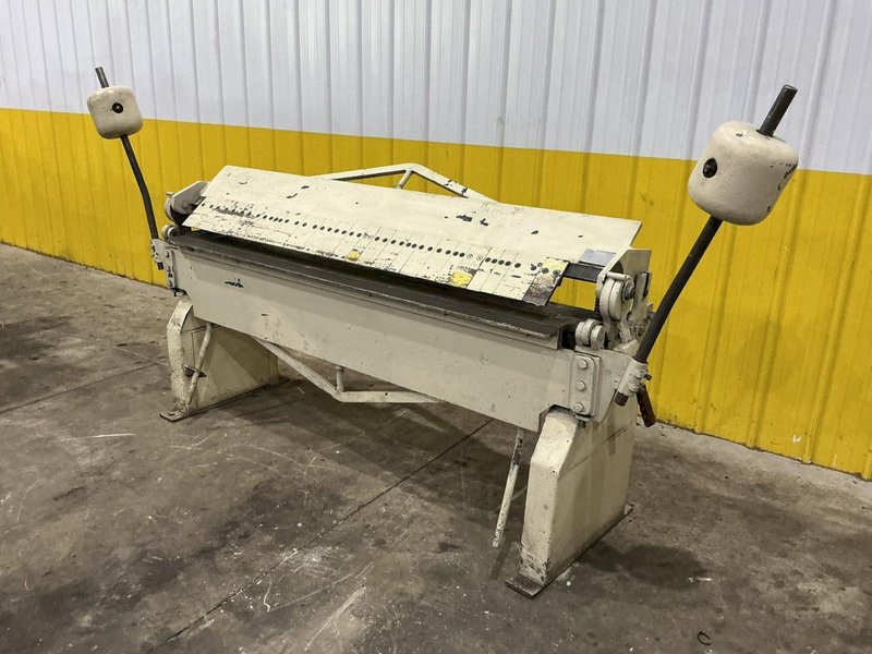 72" X 12 GAUGE NATIONAL MODEL #U7212 MANUAL BOX &amp; PAN FINGER BRAKE: YOBRO #25672