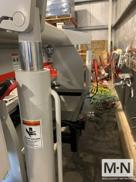 60 TONS ACCURPRESS 706010 PRESS BRAKES, 1985