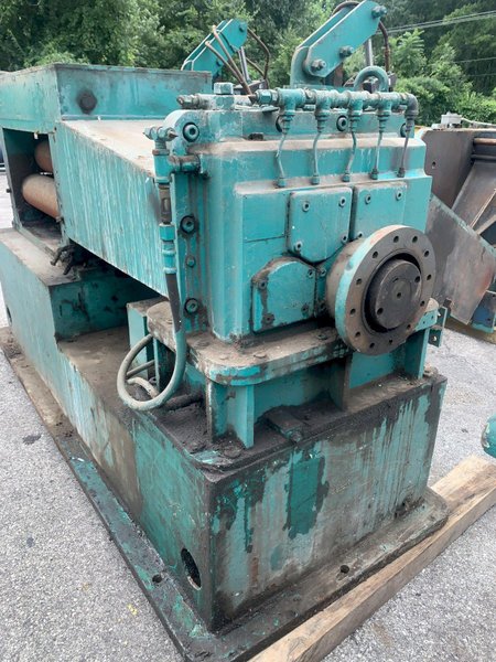 20,000 LB X 30&quot; X .500&quot; YODER COIL CRADLE &amp; STRAIGHTENER FEED LINE: STOCK #13050