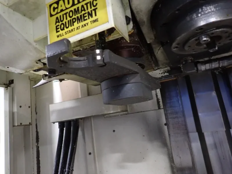 KITAMURA MACHINERY CO 16" X 32" CNC VMC  -  MYCENTER 3XI